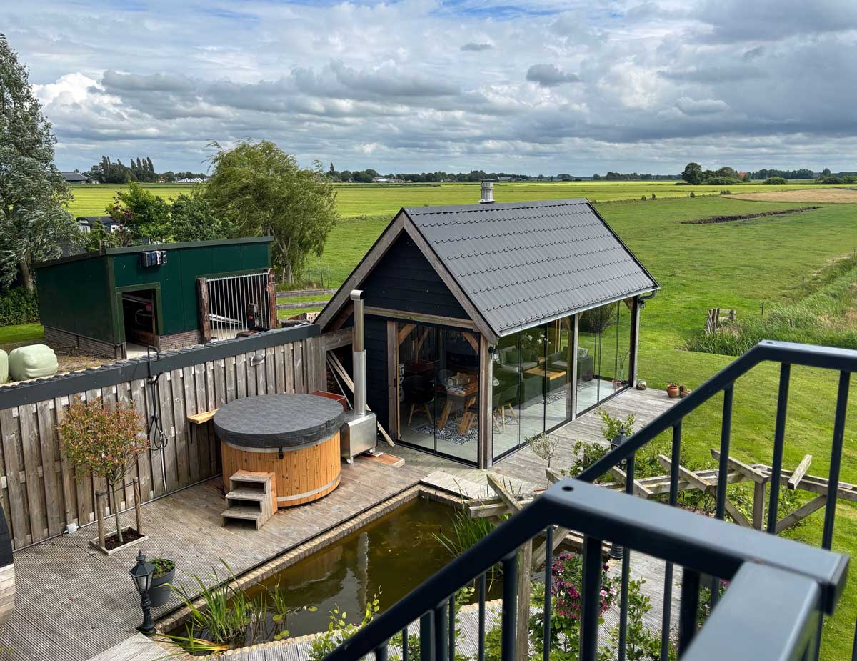 Het uitzicht vanaf het balkon